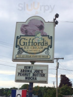 Gifford's Famous Ice Cream outside