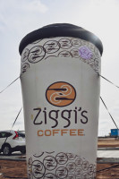 Ziggi's Coffee outside