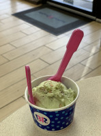 Baskin-robbins food