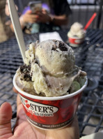 Bruster's Real Ice Cream food