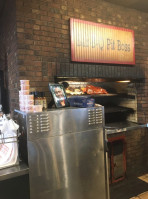 Bono's Pit Bar-B-Q food