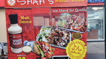 Shah's Halal Food food