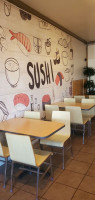 Sushi Loco inside