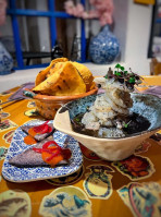 El Charlatan: Taqueria Y Ramen-ya food