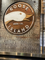Goose Island Beer Co inside