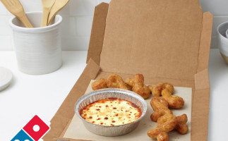 Domino's Pizza food