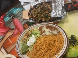 Los Patios Mexican food
