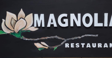 Magnolia Place food