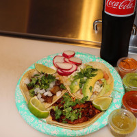 Fabys Taqueria food