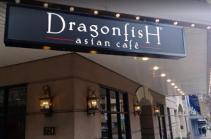 Dragonfish Asian Cafe food