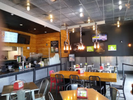 Burgerfi inside