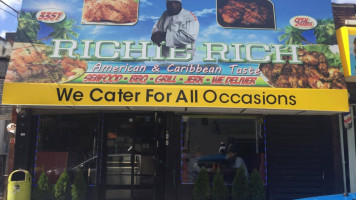 Richie Rich Caribbean Taste outside