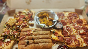 Pizza Hut food