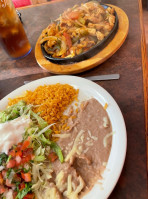 Pupuseria La Unica And Mexican food