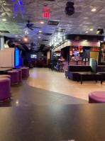 Famous Lounge Restaurant Bar inside
