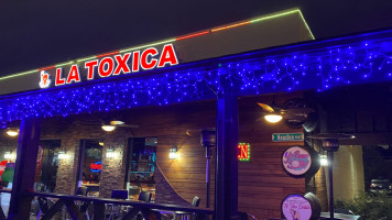 La Toxica Seafood And food