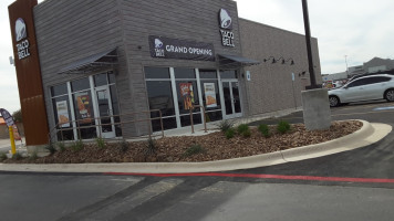 Taco Bell outside