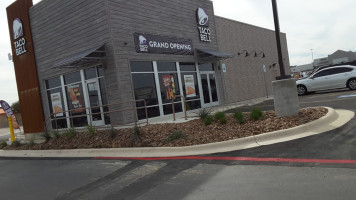 Taco Bell outside