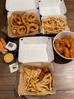 Buffalo Wild Wings food