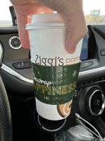 Ziggi's Coffee outside
