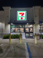 7-eleven inside