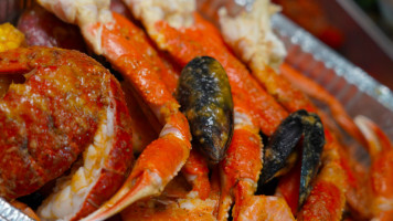 Crab Du Jour Cajun Seafood inside