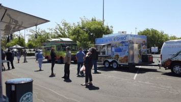 Falafel And Gyro To Go (food Truck) food