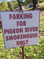 Pigeon River Smokehouse food