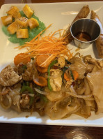 Lee's Thai Food food