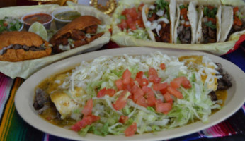 Tacos Y Salsas food