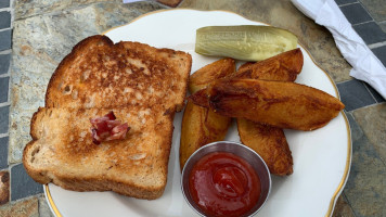 Dewey's Mills Café outside