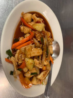 Aroy Dee Thai Cuisine food