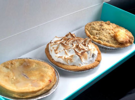 Flake Pie Co food