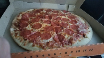 Little Caesars Pizza food