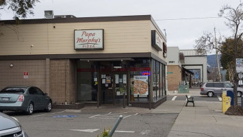 Papa Murphy 's Take 'n ' Bake Pizza outside