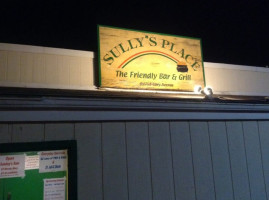 Sully's Place food