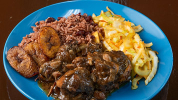 Caribbean Vybez Cuisine Llc inside