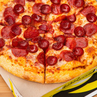 Hungry Howie S Pizza, Hungry Howies Logo food