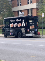 Baba's Halal Food Truck outside