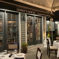 Lenny's North Seafood and Steak House outside