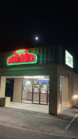 Papa Johns Pizza outside