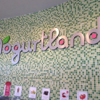 Yogurtland Watsonville food