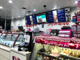 Baskin-robbins inside