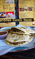 Cuco's Tacos food