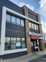 Mcdonald's outside