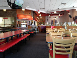 Peter Piper Pizza inside