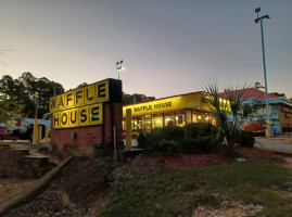 Waffle House outside