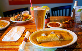Beny's Authentic Mexican Restaurant And Bar food