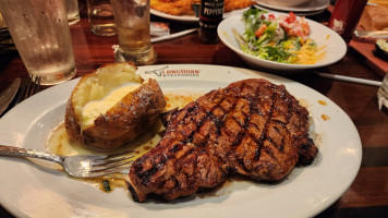 Longhorn Steakhouse food