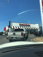 Steak 'n Shake outside